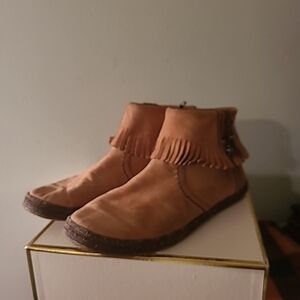 UGG Tiana Suede Fringe Ankle Boots Size 9